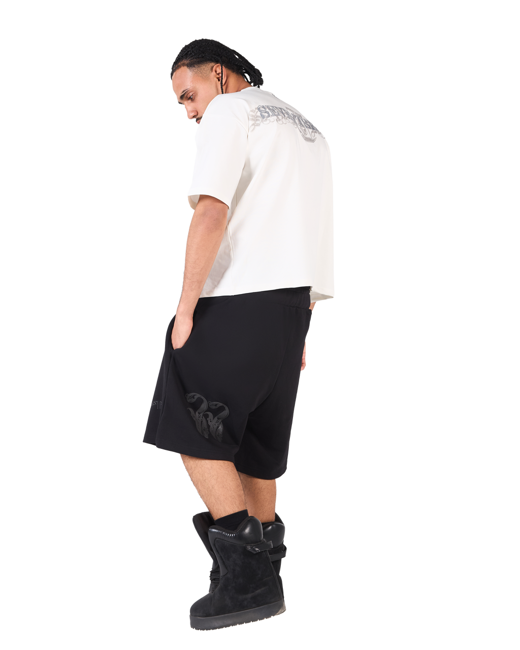 BLACK SEVENTSEVEN SHORTS