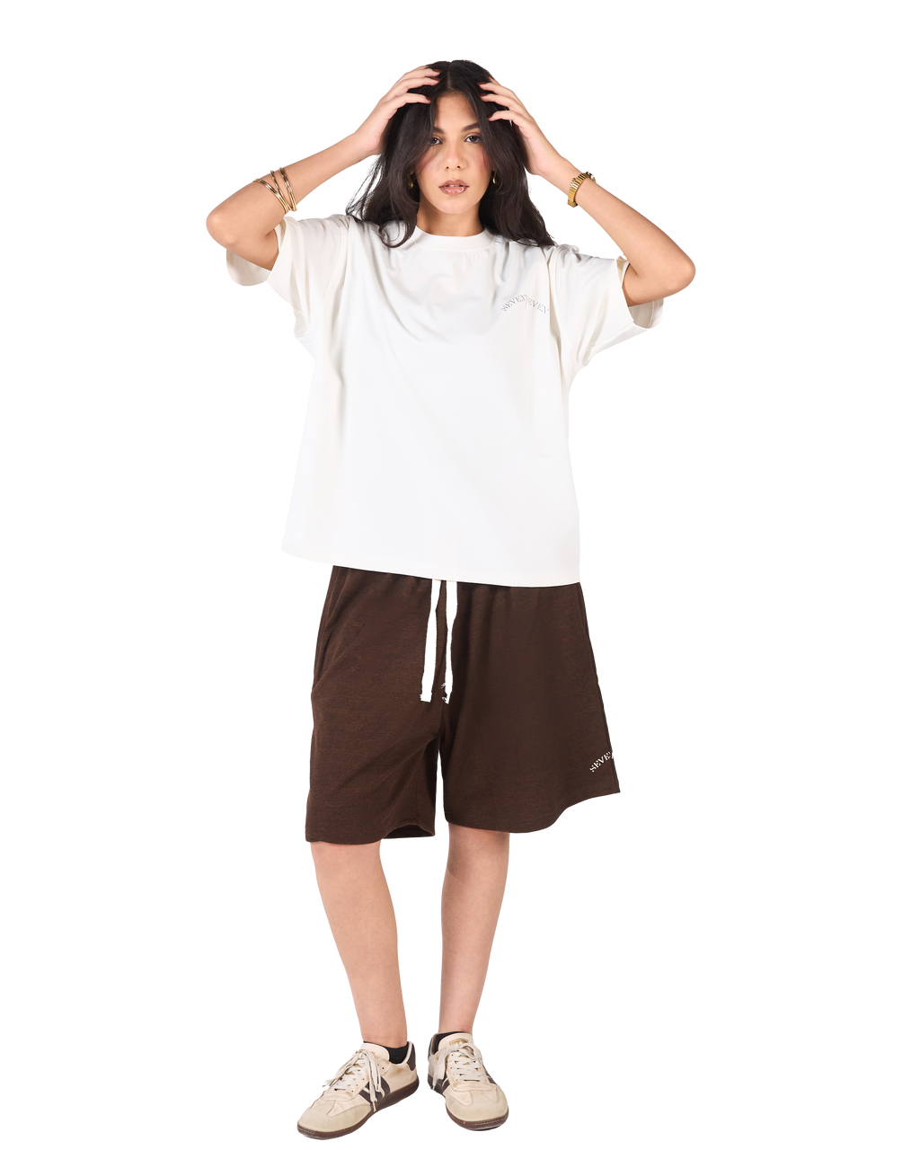 SEVENTSEVEN WHITE T-SHIRT X BROWN SHORT