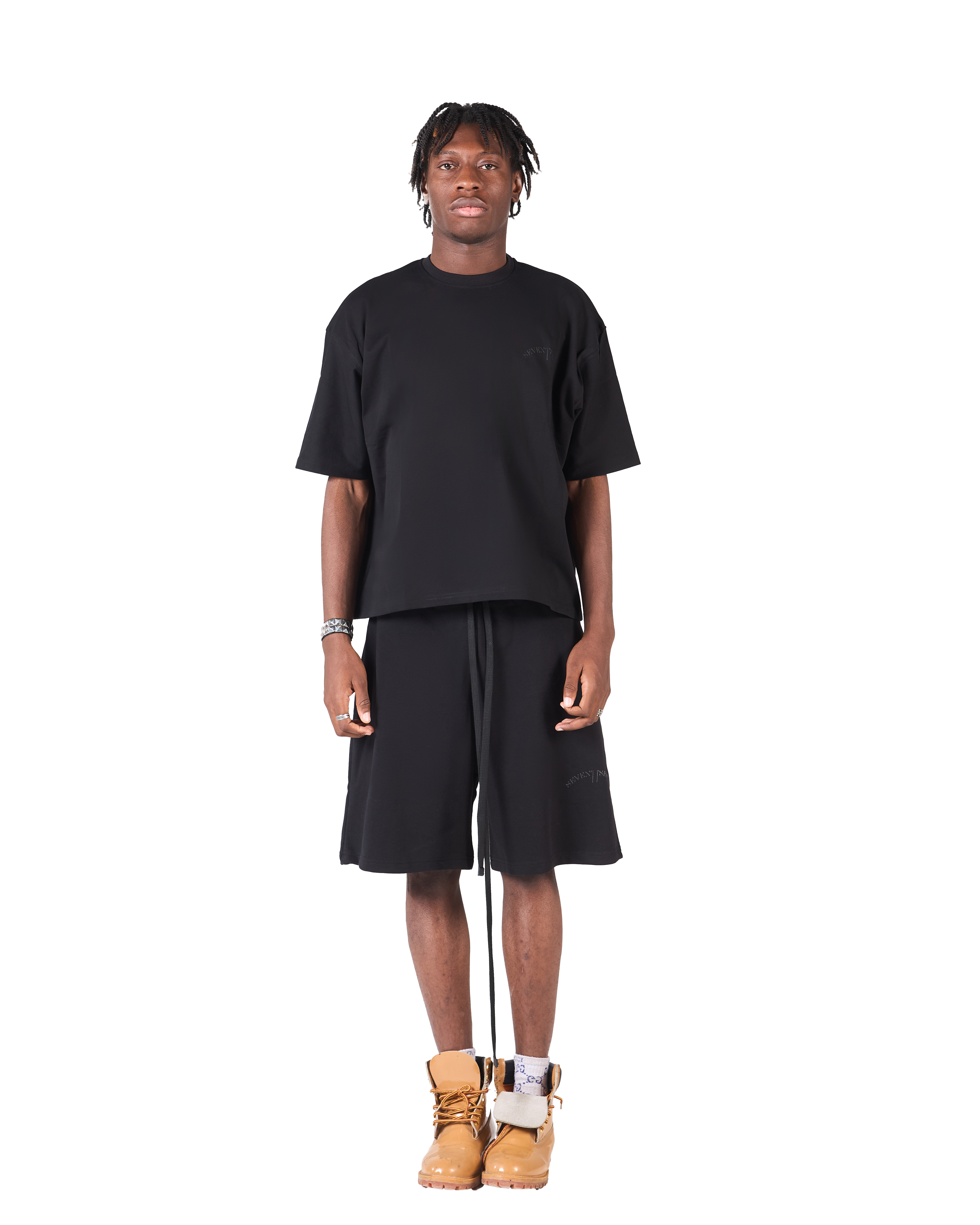 SEVENTSEVEN BLACK T SHIRT