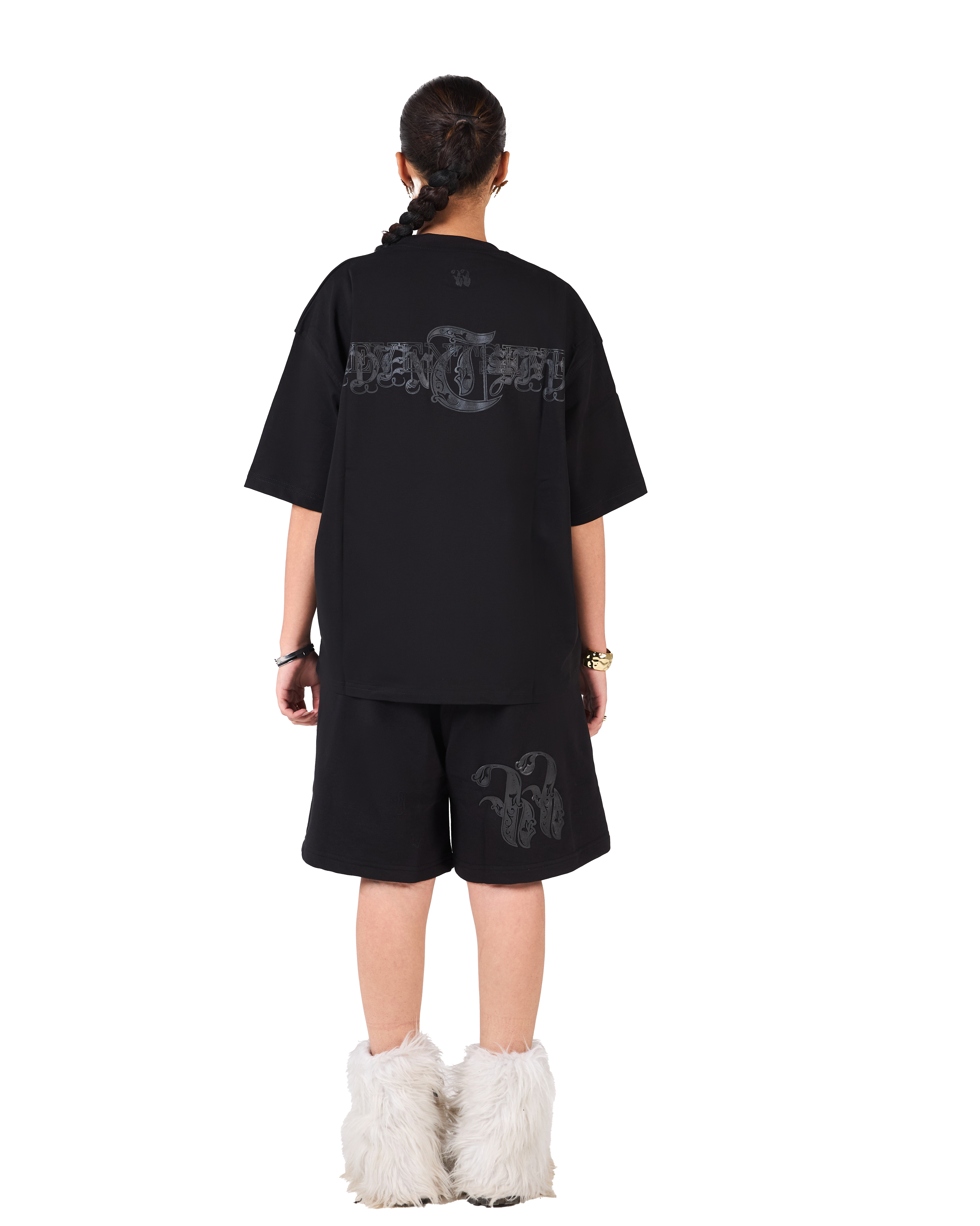 BLACK SEVENTSEVEN SHORTS