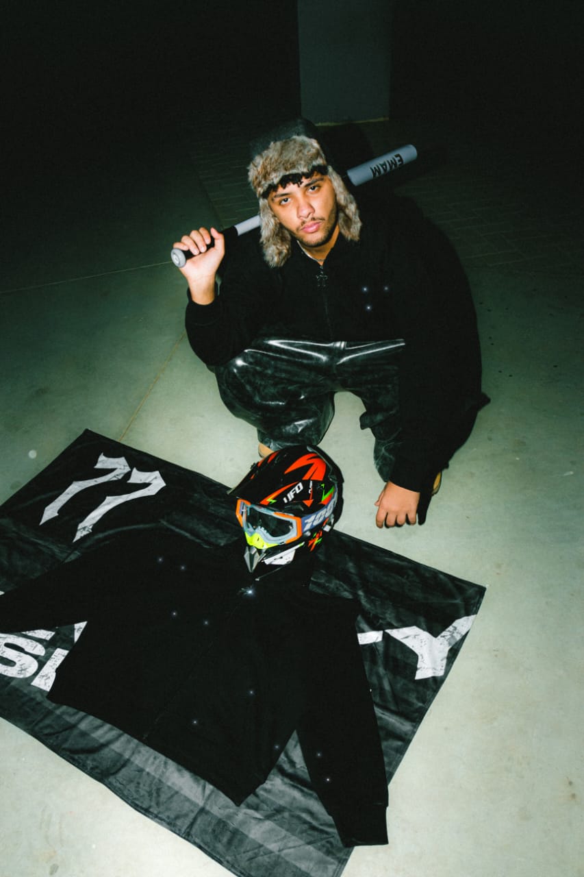 SEVENTSEVEN RHINESTONES JACKET